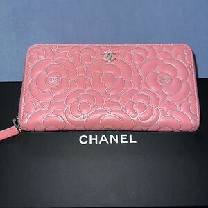 Authentic Chanel Pink Camilia Wallet